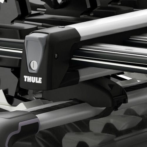 Thule SnowPack L Ski Snowboard Carrier 9